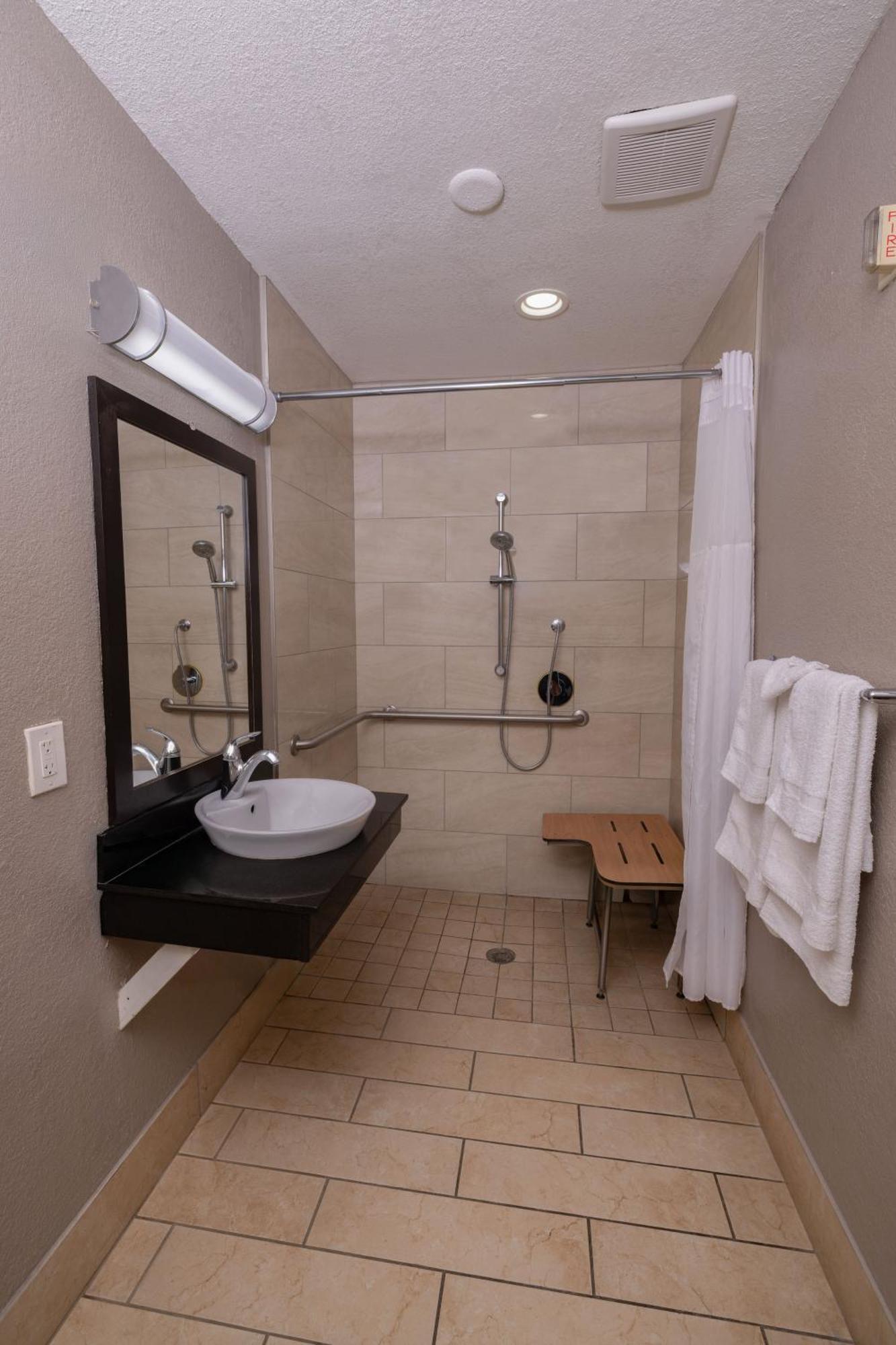 Motel 6 Ontario Airport 외부 사진