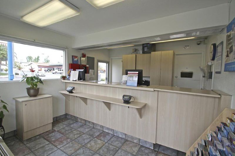 Motel 6 Ontario Airport 외부 사진
