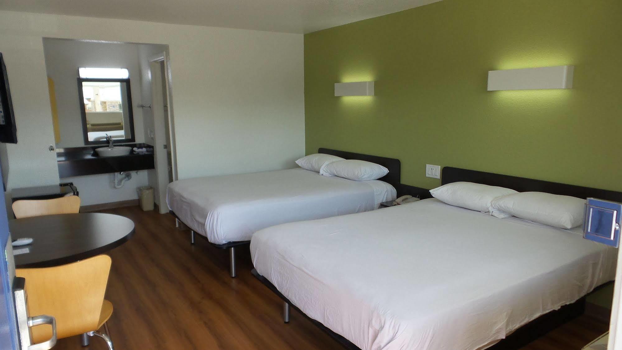 Motel 6 Ontario Airport 외부 사진