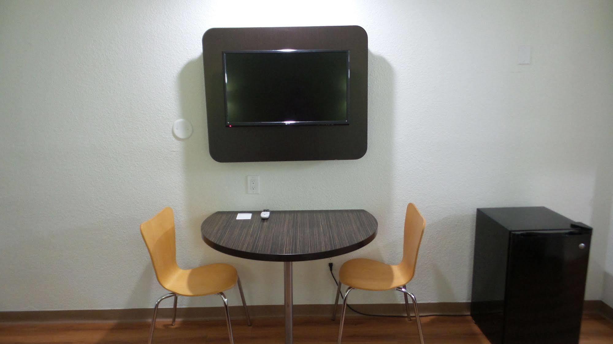Motel 6 Ontario Airport 외부 사진