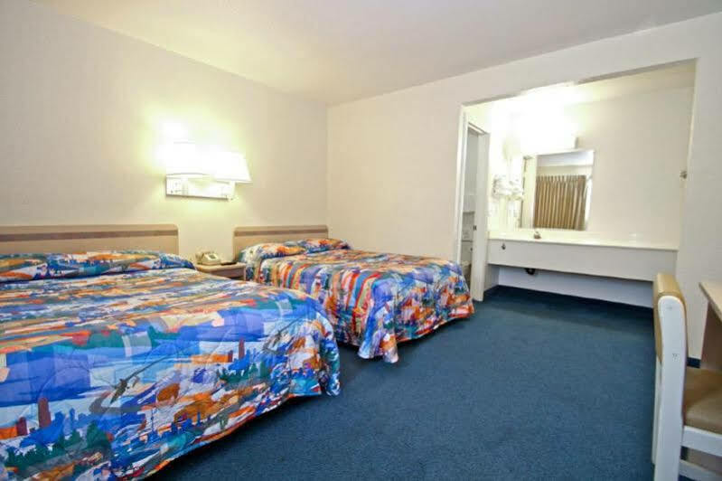 Motel 6 Ontario Airport 외부 사진